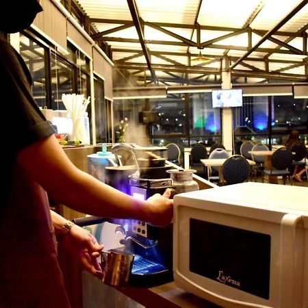 Aruuman Hotel Simpanglima Semarang Eksteriør billede